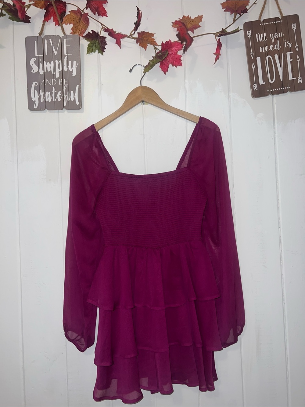 🍒🌹Express Women's Magenta Tiered Long-Sleeve Tunic